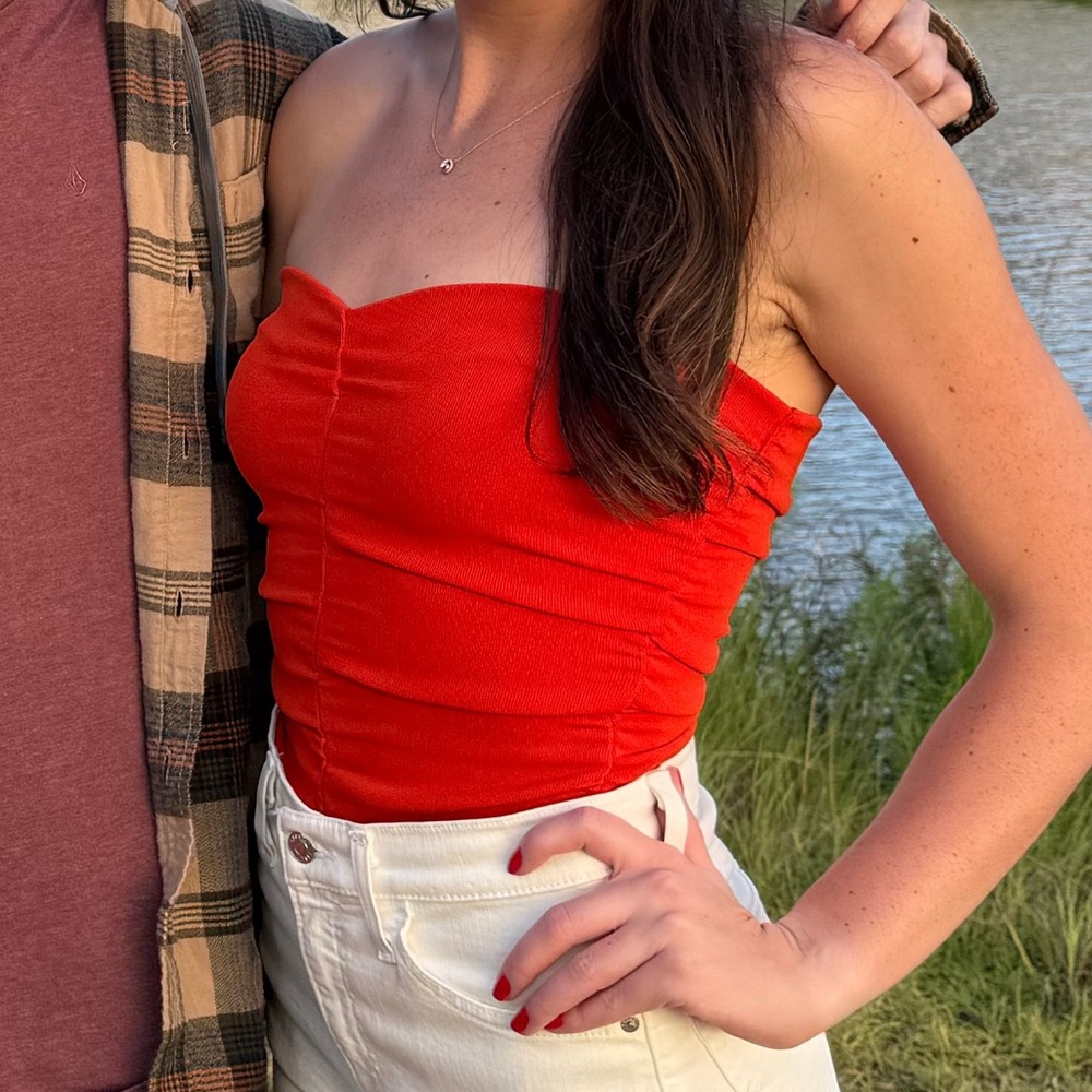 Zara Red Ruched Bodysuit - Picture 4 of 4